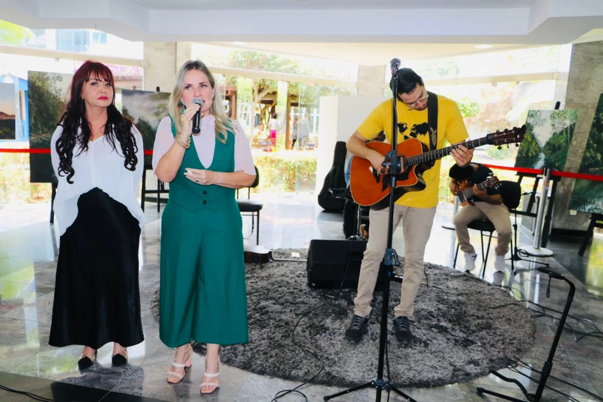 Mutirão de Natal na Assembleia: Deputada Ivana Bastos segue como madrinha em ação solidária