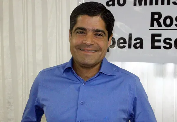 Nunes Marques nega pedido da PF para realizar buscas relacionadas a ACM Neto na Operação Overclean