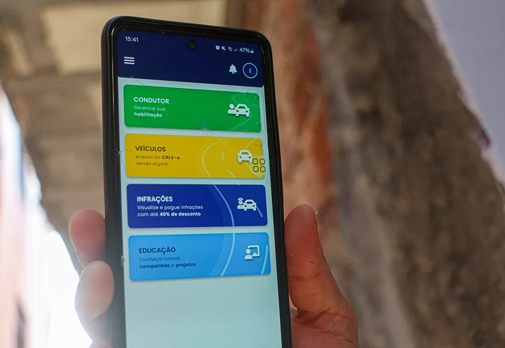 Detran-BA celebra crescimento das vendas digitais de veículos 