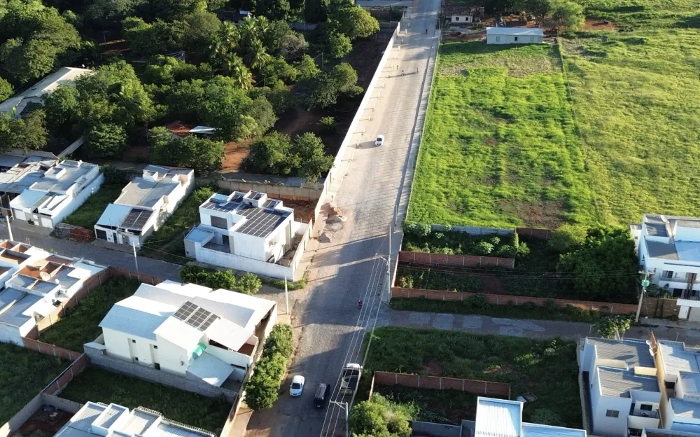 Após décadas de espera, trecho da Avenida Cléio Diniz conhecido como ‘Corredor de Sr. Cléio’, Brumado será inaugurado no dia 17