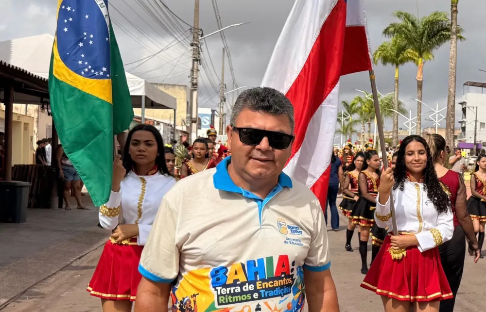 Wilson do Café destaca participação da comunidade no Desfile de 7 de Setembro em Barra da Estiva