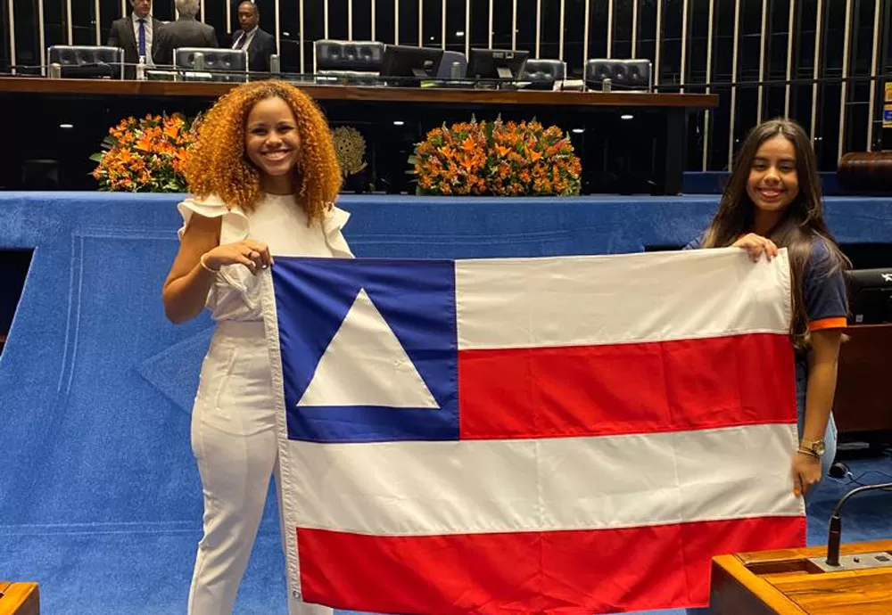 Estudante de Ibiassucê é eleita presidenta da mesa-diretora do programa Jovem Senador, em Brasília
