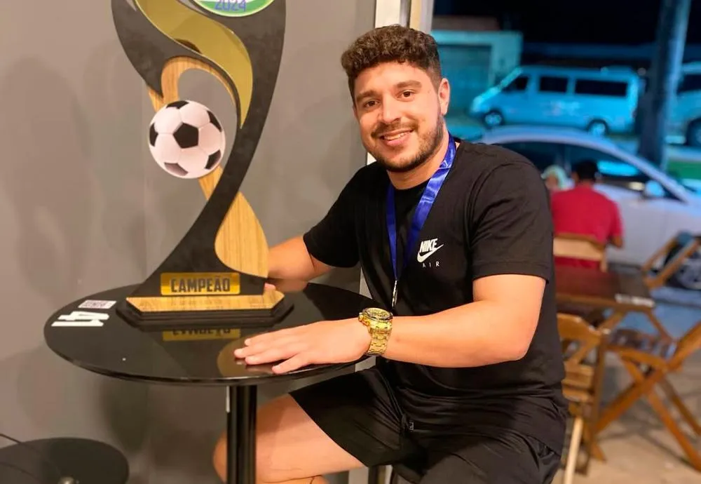 Fabrício Abrantes nomeia Ahiltinho como Diretor de Esporte, Lazer e Turismo em Brumado