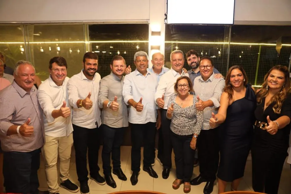 Jerônimo Rodrigues reúne mais de 40 prefeitos em Itabuna
