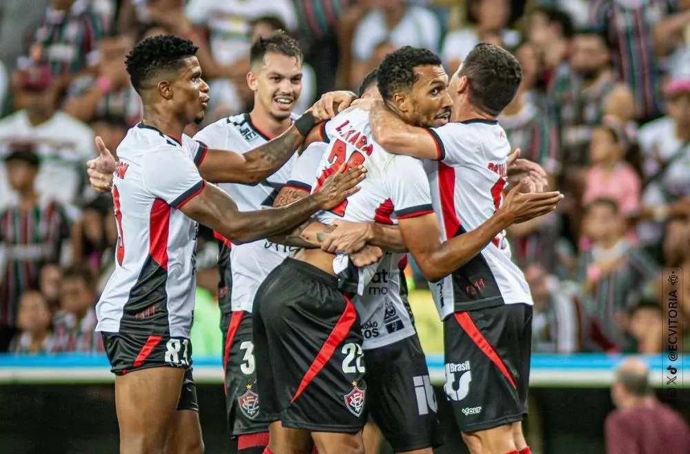 Vitória empata com o Fluminense no Maracanã 