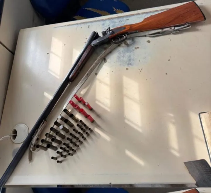 Espingarda e munições são apreendidas pela PM em Érico Cardoso