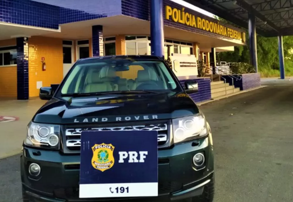 Mecânico ‘pega’ carro de cliente para ir a festa de aniversário e acaba preso por receptação em Conquista