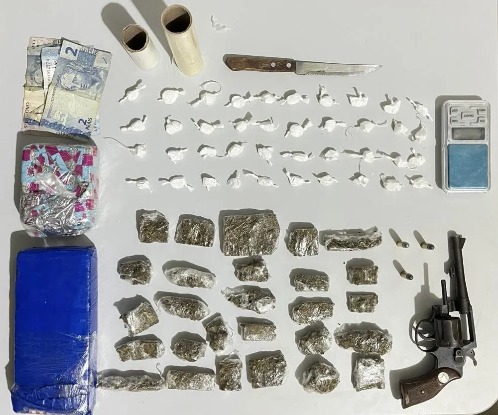 Polícia Militar prende homem por tráfico de drogas e porte ilegal de arma em Livramento