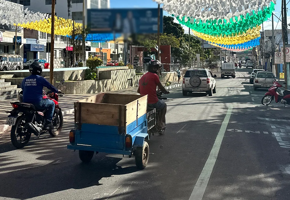 Donos de veículos com placas de final 3 devem quitar o IPVA até esta quinta (28)