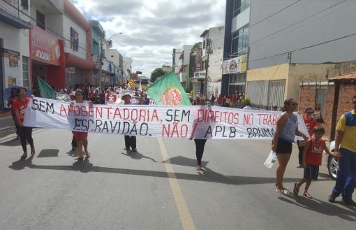 Frente sindical, organizações políticas e entidades ligadas aos movimentos sociais de Brumado participam da paralisação geral nesta sexta (28) 