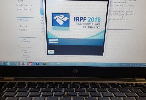 Prazo para enviar declaração do Imposto de Renda termina hoje (30)
