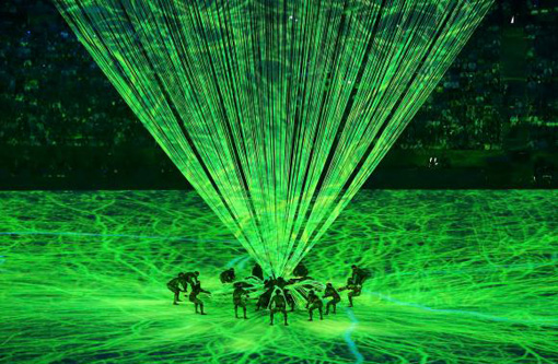 Show de luzes e mistura de ritmos dão o tom da abertura da Rio 2016