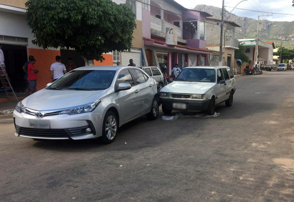 Livramento: veículo da prefeitura se envolve em acidente de trânsito; motorista estava em visível estado de embriaguez