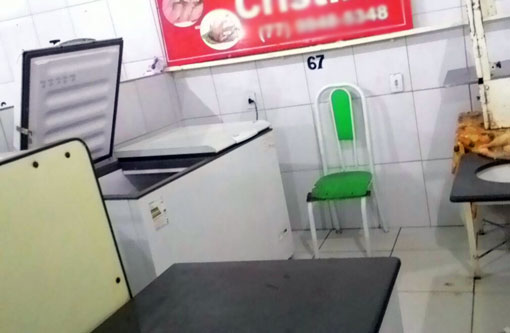 Brumado: Mercado de carnes é arrombado; bandidos roubaram carnes de açougues