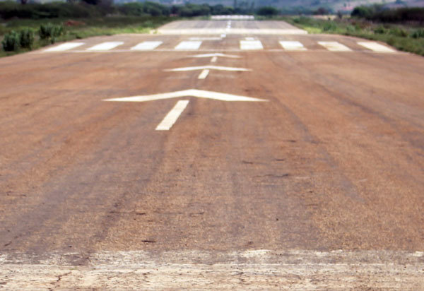 MPF denuncia cinco por invasão de área federal para construção de aeródromo privado em Vitória da Conquista (BA)