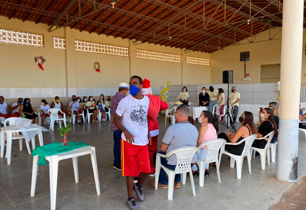 Brumado: Apae realizou confraternização e inaugurou sala da presidência