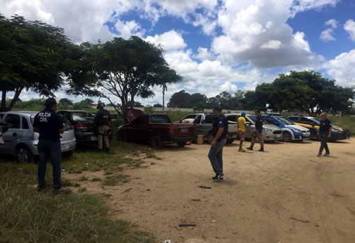 Conquista: Veículos com suspeita de adulteração foram apreendidos durante operação da Polícia Civil, em parceria com a PRF