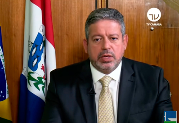 'A Constituição jamais será rasgada', afirma Presidente da Câmara dos Deputados em pronunciamento após ataques de Bolsonaro