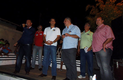 Eleições 2014: Arthur Maia apresentou propostas ao moradores do Bairro Dr. Juracy
