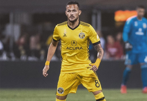 Brumadense Artur é destaque do Columbus Crew; em seu segundo ano nos Estados Unidos, brasileiro é uma esperanças da equipe 