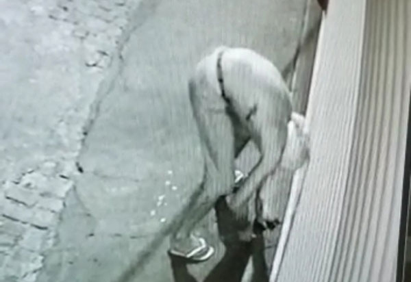 Brumado: Criminoso arromba auto center e furta notebook