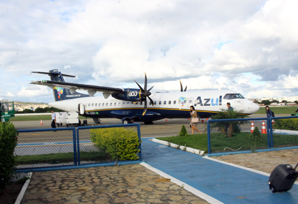 Aeronave que saiu de Conquista, com destino à Belo Horizonte, foi atingida por raio 40min após decolagem