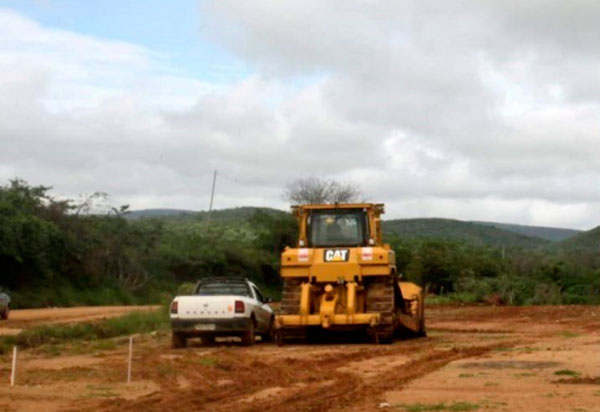 Autorizada a pavimentação da BA-640 em Bom Jesus da Serra e anuncia licitação de trecho até Poções