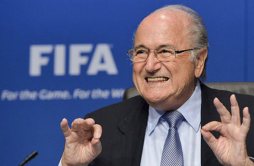 Joseph Blatter é reeleito presidente da FIfa