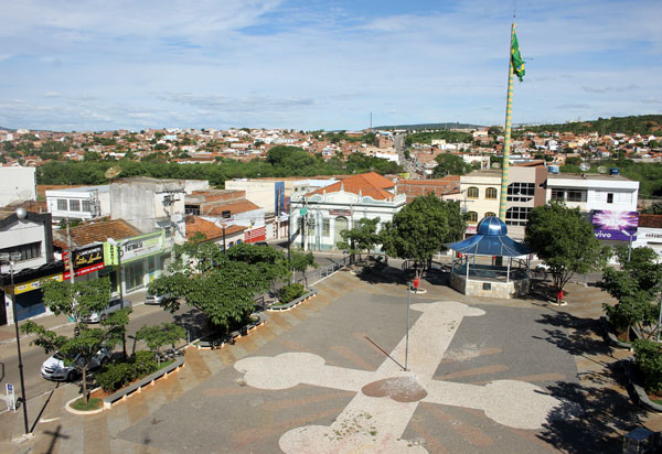 Brumado: número de vagas de emprego com carteira assinada em 2019 aumentou, segundo pesquisa da Caged