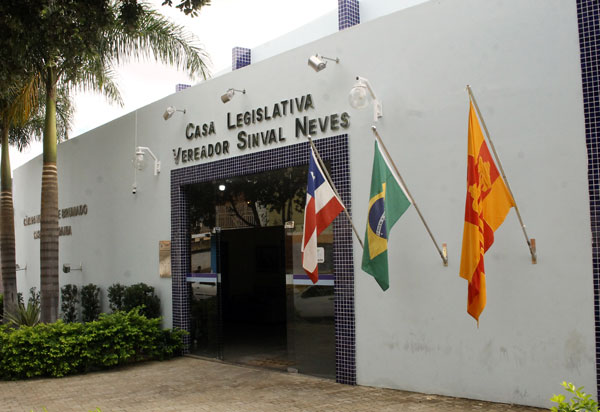 Brumado: Legislativo suspende procedimento licitatório devido a crise da Covid-19