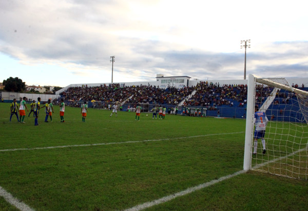 Tem início neste domingo (10) o Campeonato Brumadense de Futebol