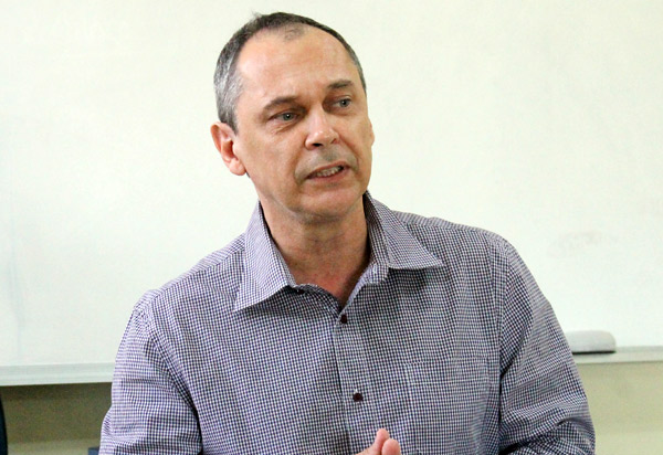 Eleições 2018: Carlinhos Moura agradece eleitores pelos votos conquistados