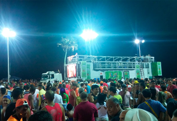 Conselho de Enfermagem emite nota contra a realização do Carnaval na Bahia em 2022