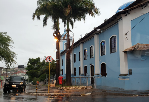 Brumado amanhece sob chuva nesta quinta (21); próximos dias serão chuvosos