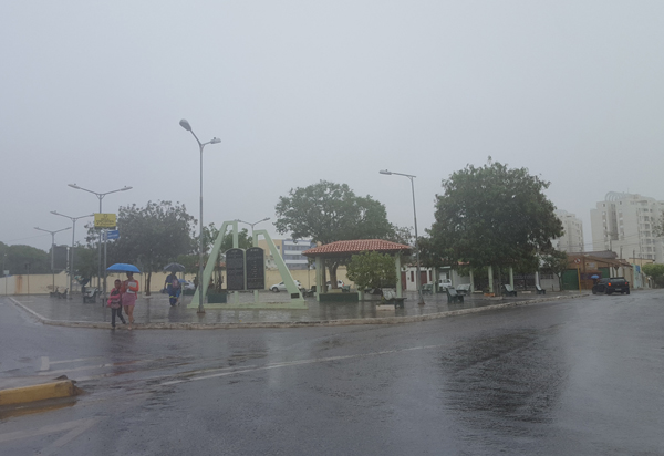 Inmet alerta para chuva intensa em Brumado e cidades da região sudoeste