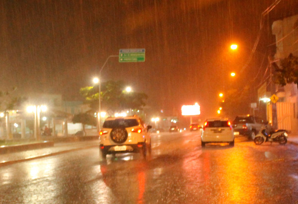 Choveu cerca de 45 mm em Brumado na madrugada desta segunda (18)