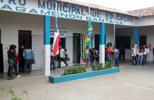 Brumado: Aulas da Rede Municipal de Ensino serão iniciadas nesta terça (1º)