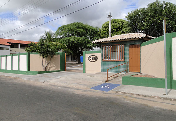 Brumado: ano letivo da rede estadual terá início segunda (15), de forma remota