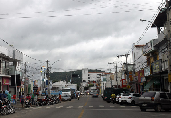 Empréstimo de nome é responsável por 24% dos casos de inadimplência, mostra pesquisa CNDL/SPC Brasil