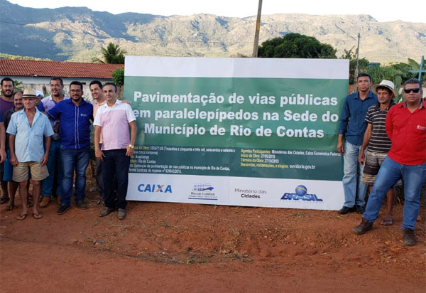 Empresa Construmendes recebeu ordem de serviço do município de Rio de Contas para pavimentação de ruas no distrito de Arapiranga