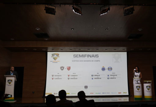 Copa do Brasil: Flamengo e Cruzeiro decidem semifinal em casa