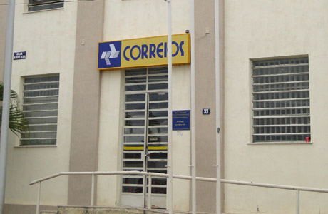 Correios: Trabalhadores acatam decisão e encerram greve na Bahia