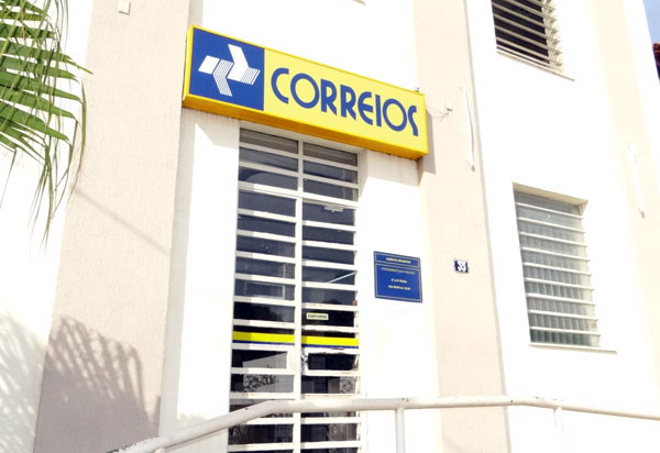 Carteiras de trabalho poderão ser emitidas em agências dos Correios