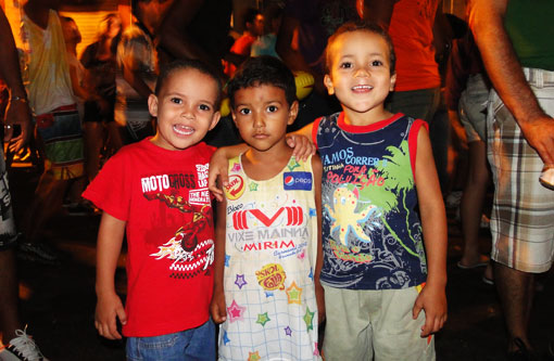 CarnaBrumado: Pais devem redobrar a atenção com as crianças