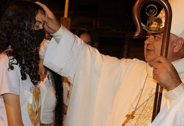 Sacramento do Crisma acontece na Paróquia Nossa Senhora da Conceição Aparecida e São Cristóvão de Brumado