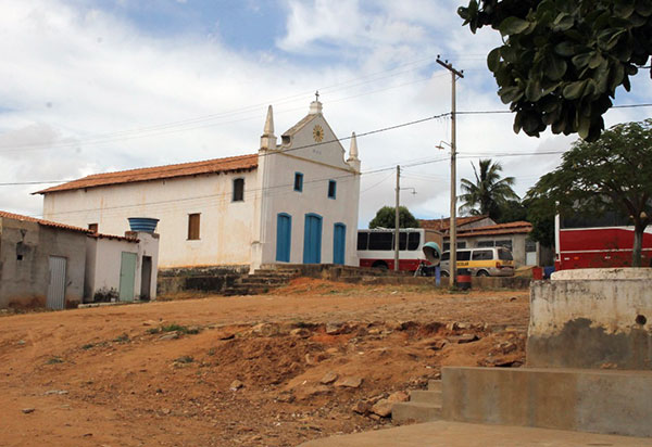 Brumado: Idosos são feitos reféns durante assalto em Cristalândia