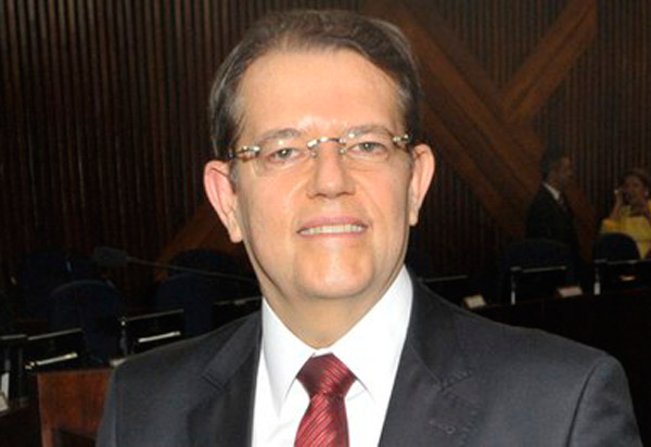 Desembargador Jatahy Júnior é eleito novo presidente do TRE-BA