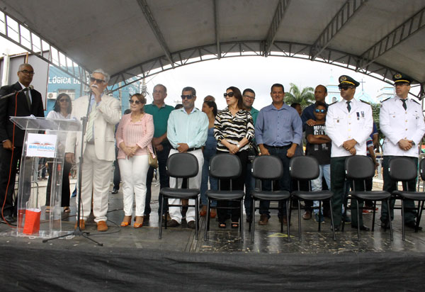 Brumadenses foram as ruas para acompanhar o desfile cívico militar de Independência do Brasil