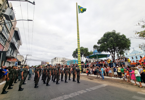 Brumado: Desfile Cívico Militar marca 200 anos da Independência do Brasil