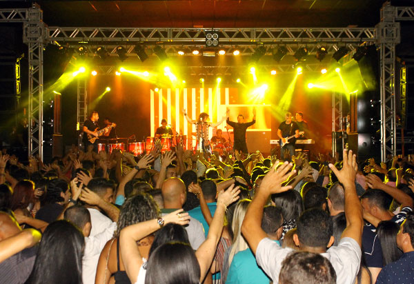 Clube Social Brumado: festa em homenagem ao Dia das Mães reuniu grande público